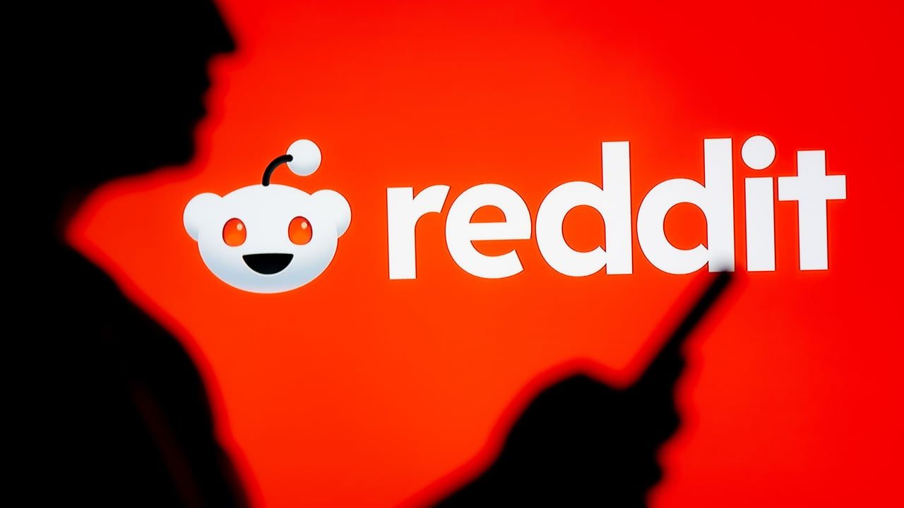 Reddit shares fall 9% as $60m Google AI deal nears expiry