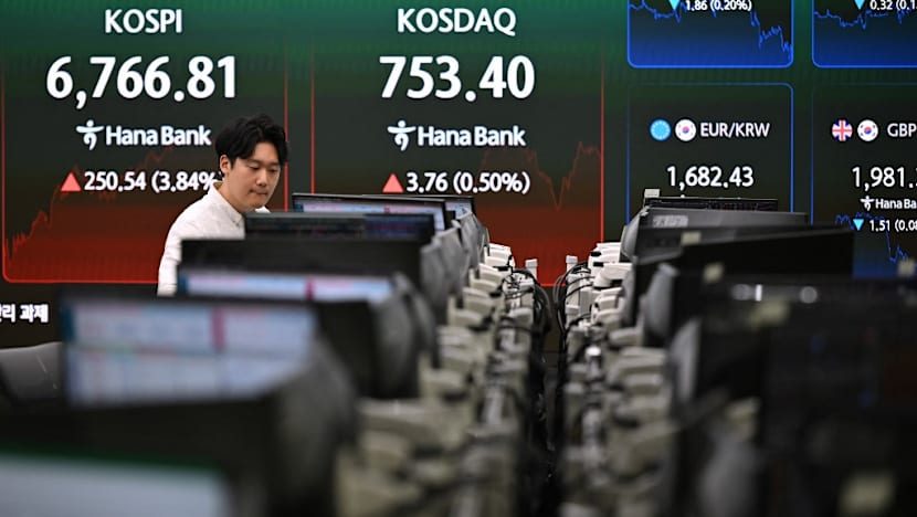 Tech shares drive Asian gains while Middle East strikes lift oil above US$92