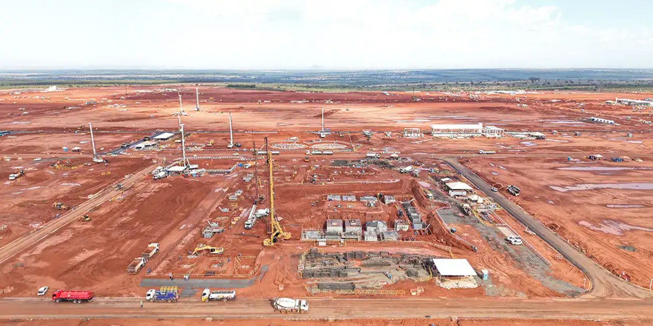CMPC and Arauco ride pulp rebound as CCU reshuffles under new CEO
