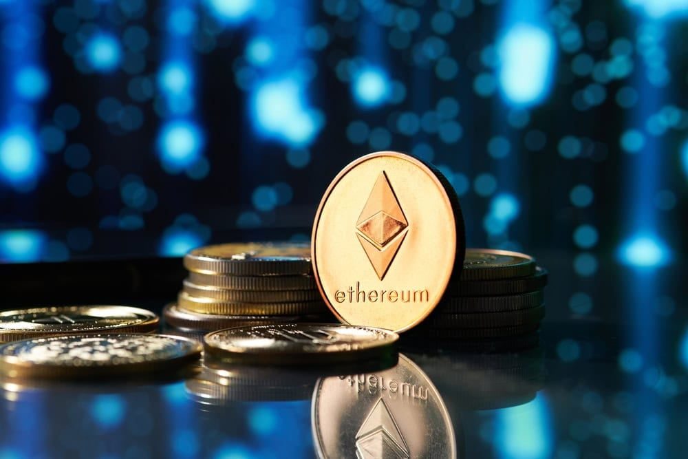 Bitwise Solana ETF Stakes 7% Yield Over BlackRock's ETH Product