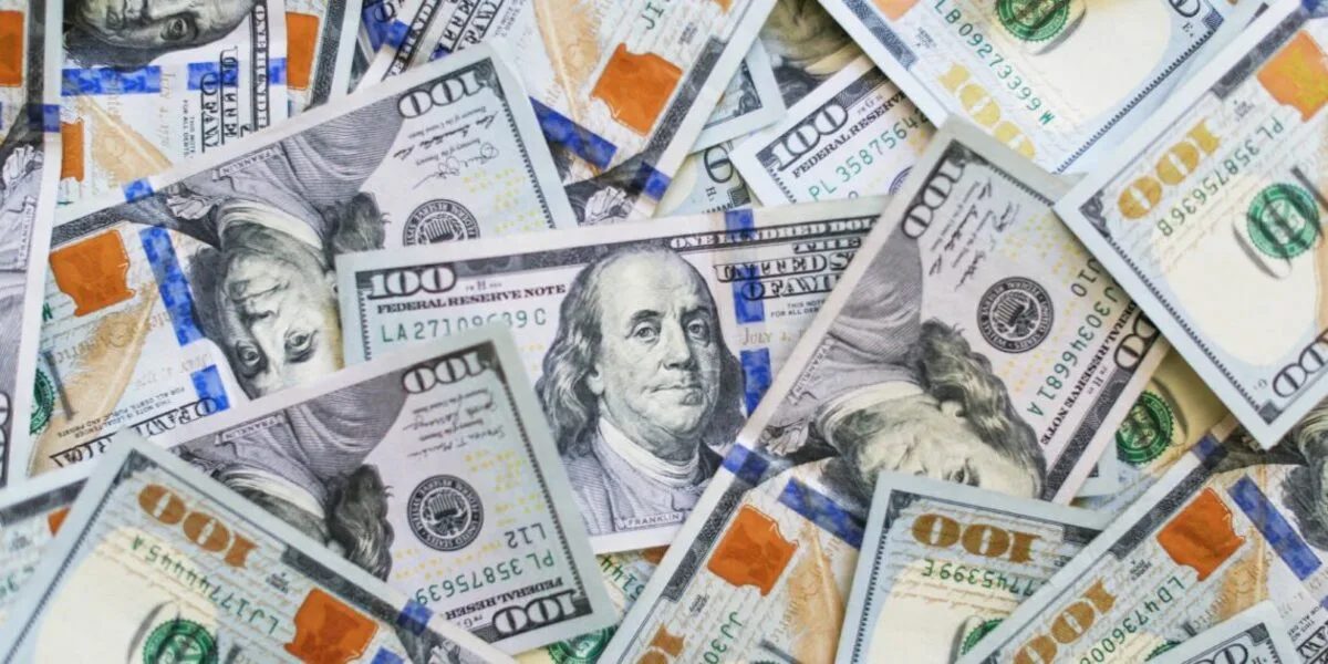 Nigeria FX reserves hit $52bn, top 2026 target