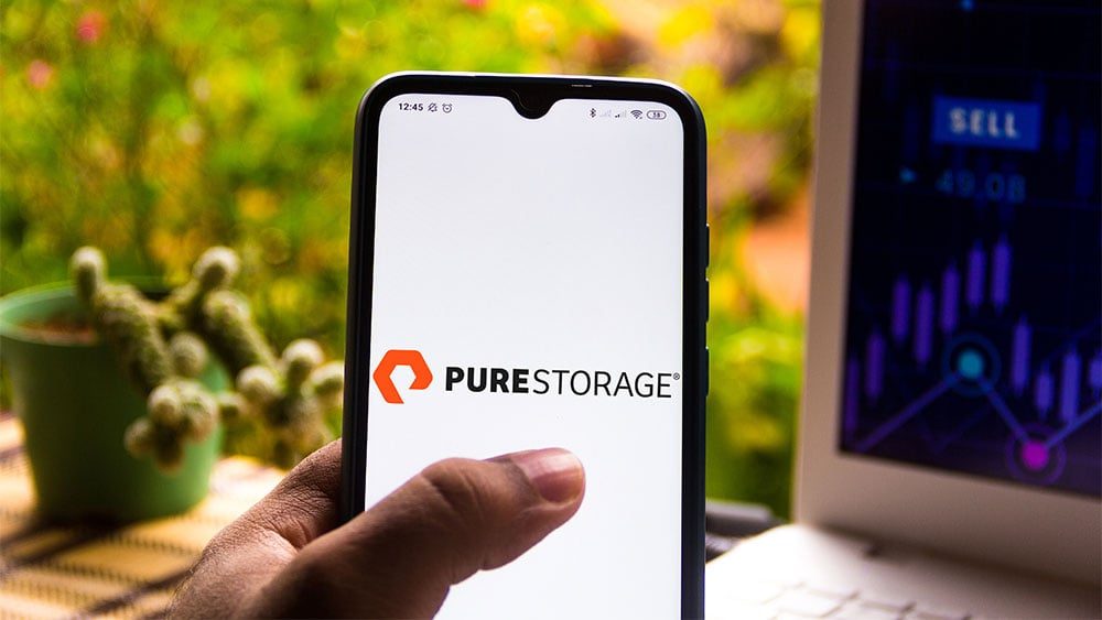 Everpure Stock Rallies After Cloud Deal. Why It Is A 'Mic Drop Moment.'