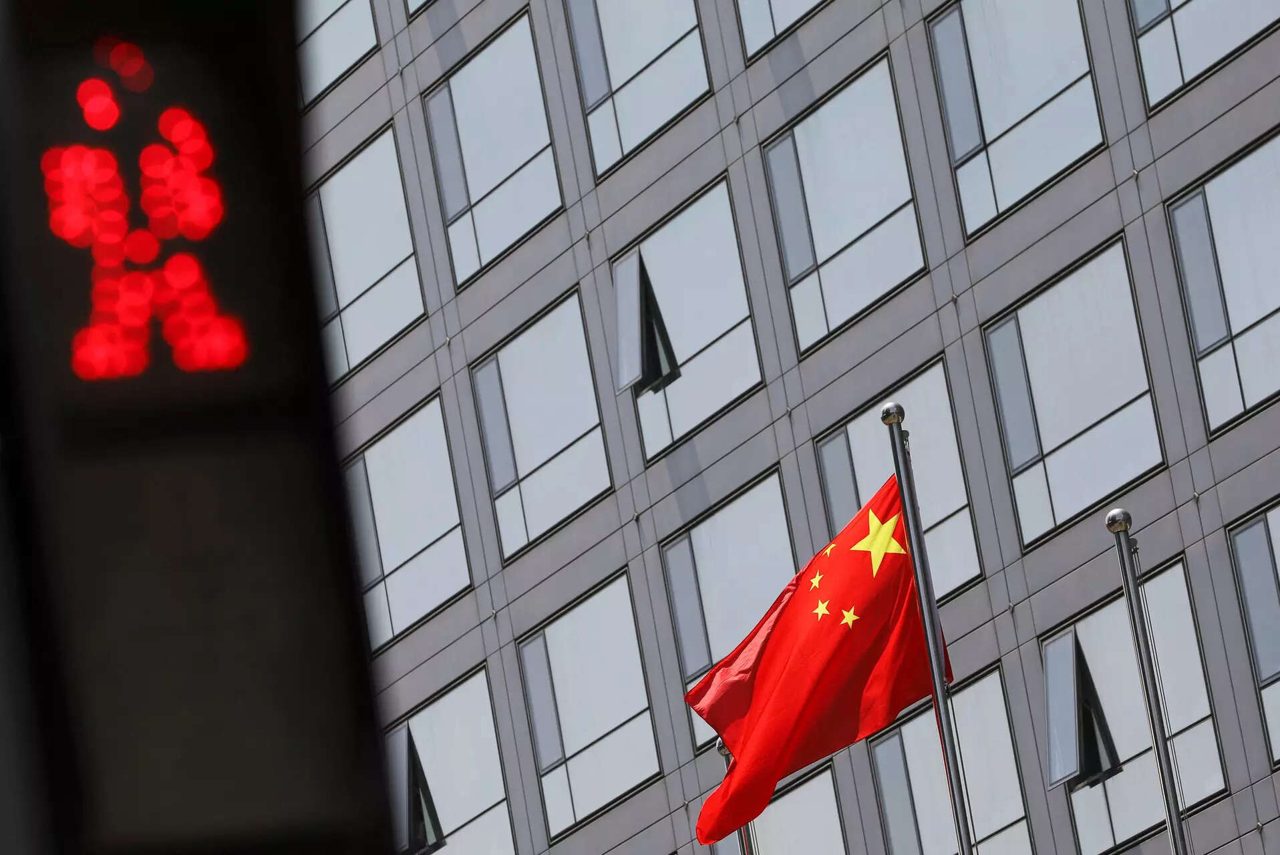 Global Market: China's securities regulator to meet market participants as state-backed investors step in to support stocks
