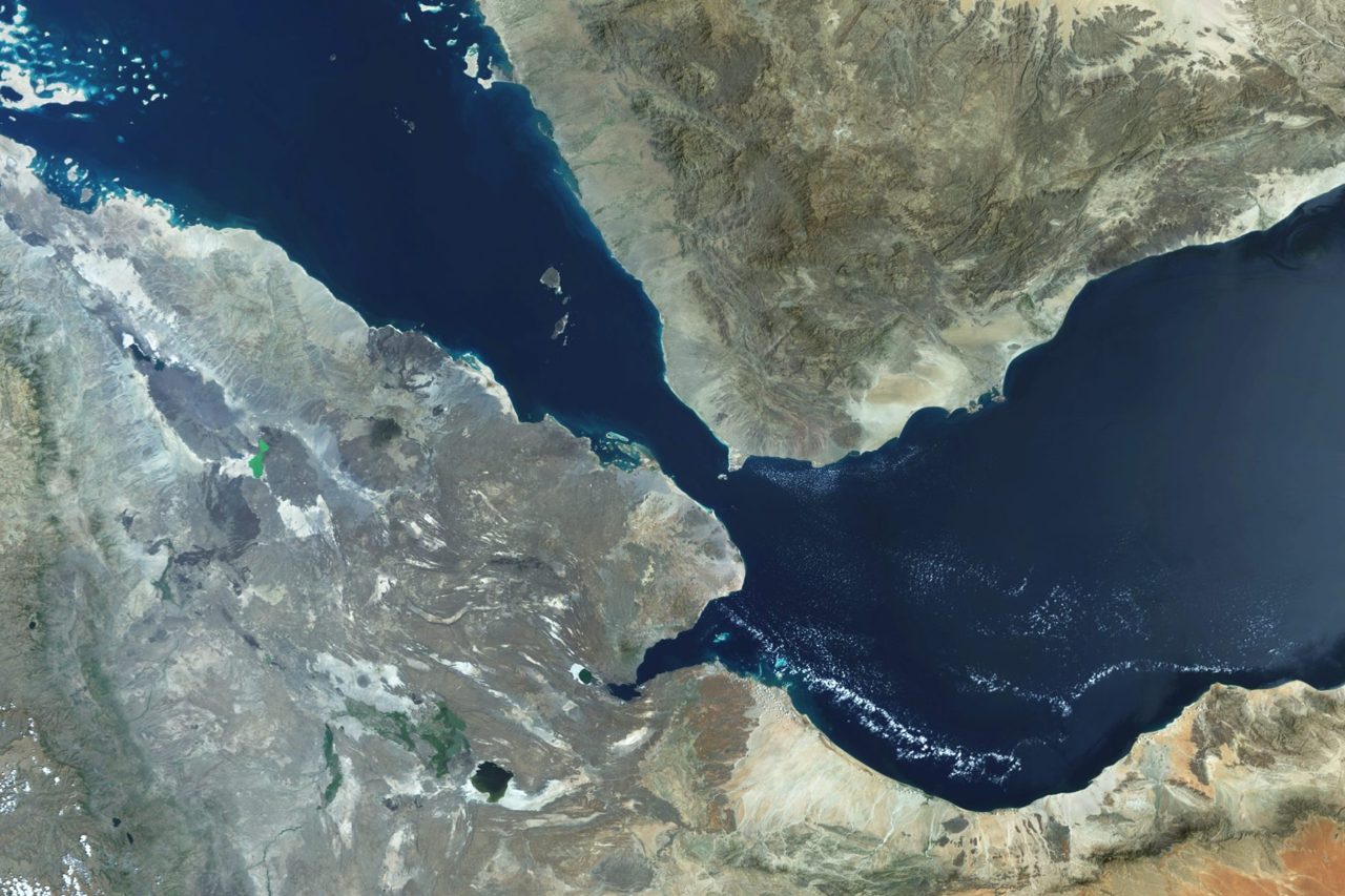 Gulf oil routes choke as Hormuz transits collapse