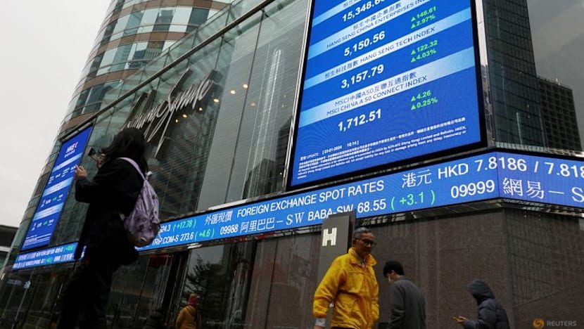 Innolight said to price Hong Kong IPO below maximum, Bloomberg News reports