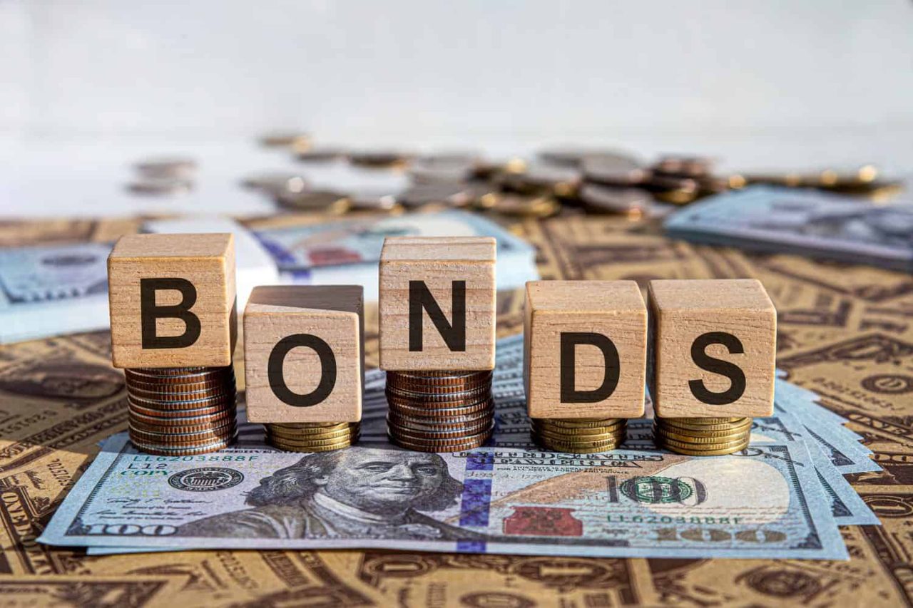 BND Is Flat While Stocks Soar, but Selling Now Locks in the Real Loss