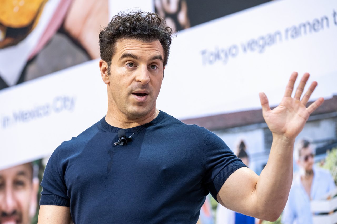Airbnb stock soars 12% on earnings and revenue beat, strong guidance for third quarter