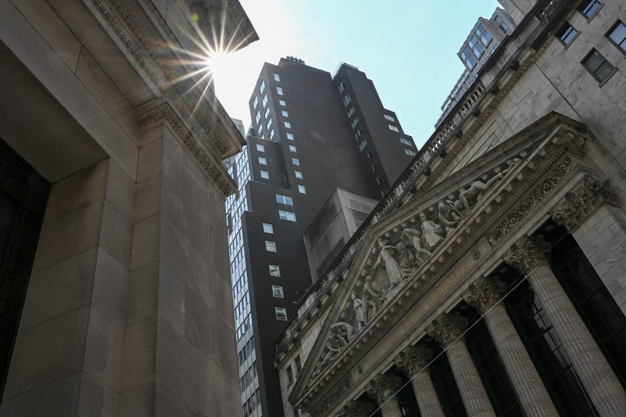 Stock market today: Dow, S&P 500, Nasdaq give up gains as 10-year yield surges, Big Tech's AI spending ramps up