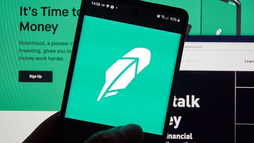 This Trade Can Work If Robinhood Turns Lower With Earnings On Deck