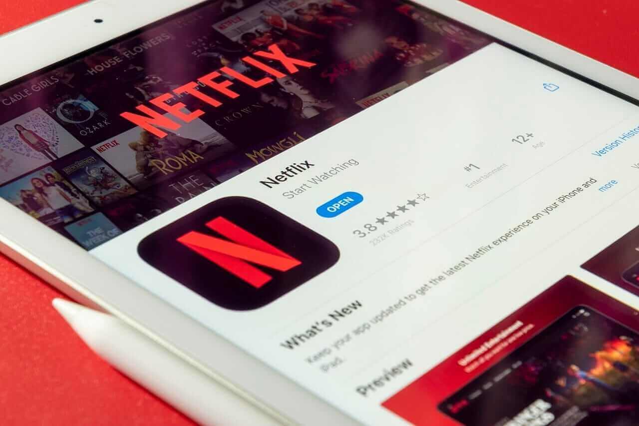 Netflix Stock is at New Lows, But Its FCF Is Strong - Is NFLX Too Cheap?