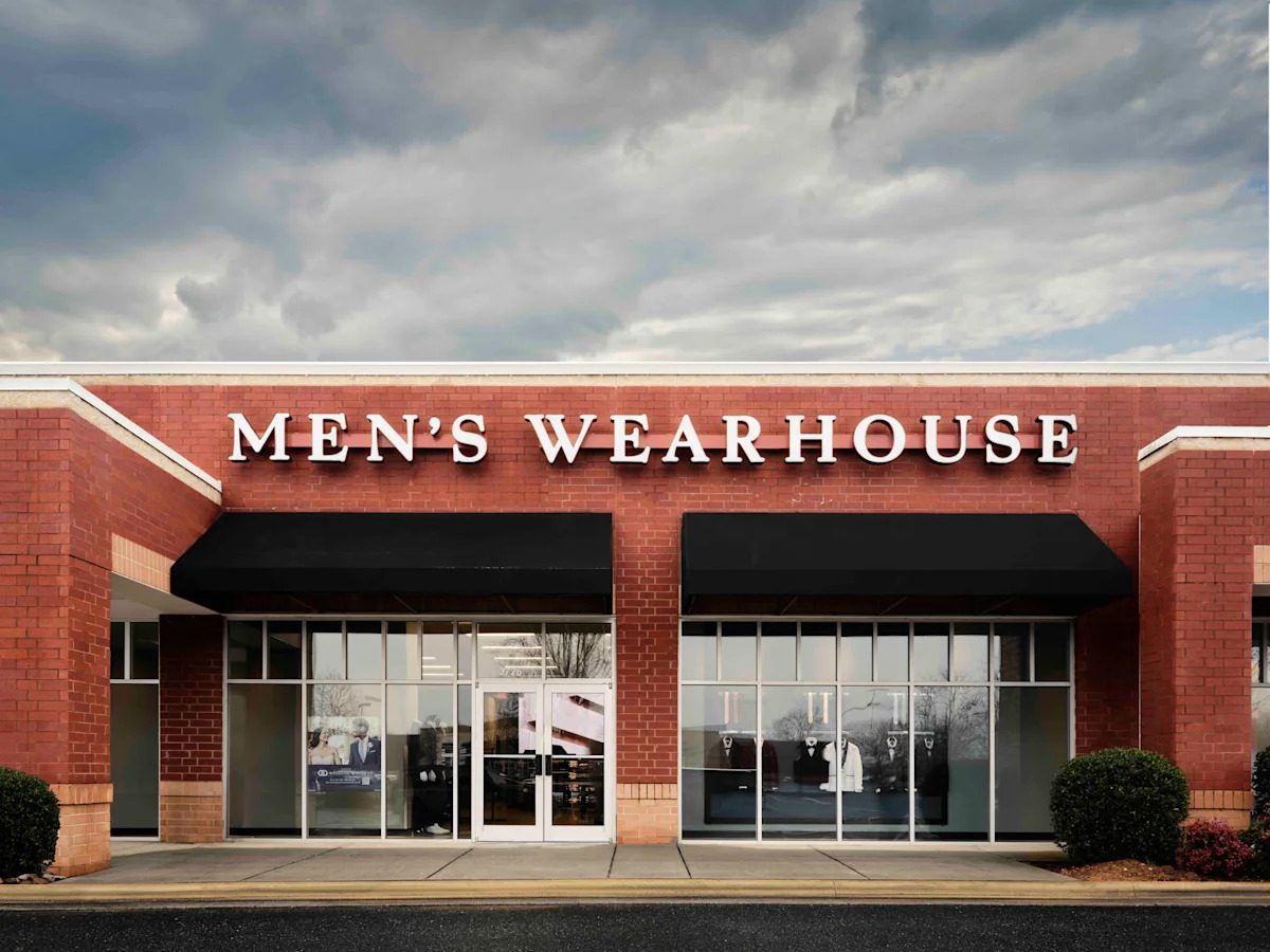 Tailored Brands Files for IPO
