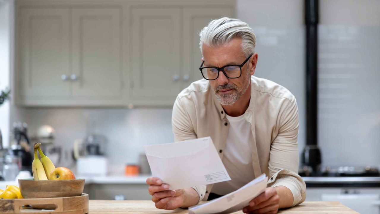 I’m a Financial Advisor: Retired Boomers Should Never Use Autopay for These 3 Bills