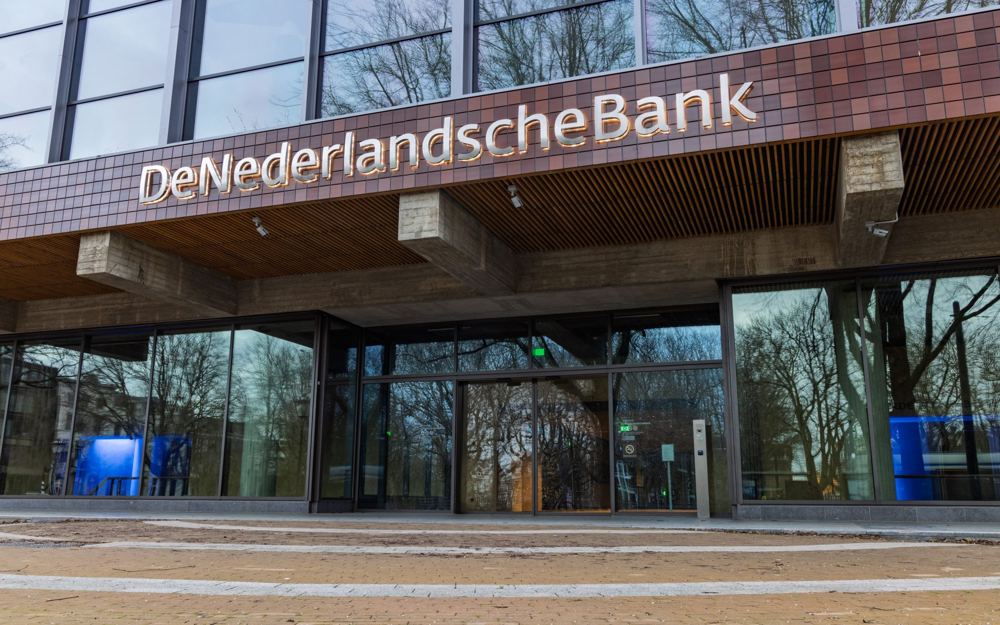 Dutch shift gold from US to UK because of ‘geopolitical unrest’