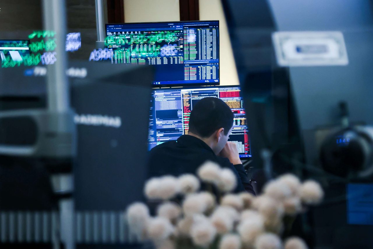 Dow Jones| Nasdaq | S&amp;P 500 | US Stock Market Today | Live: US stocks climb ahead of this week's megacap earnings