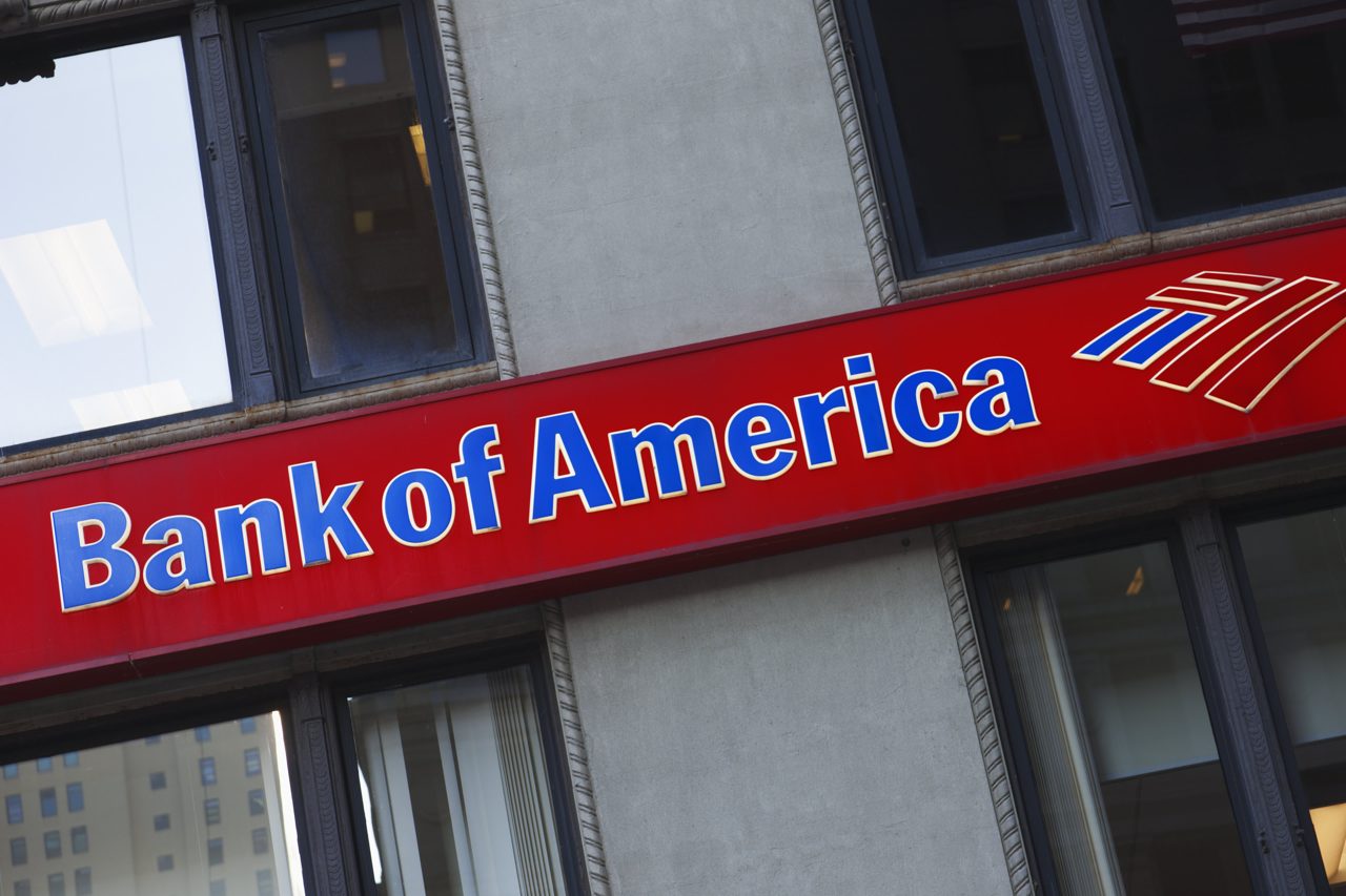 As bank earnings approach, a market anomaly emerges