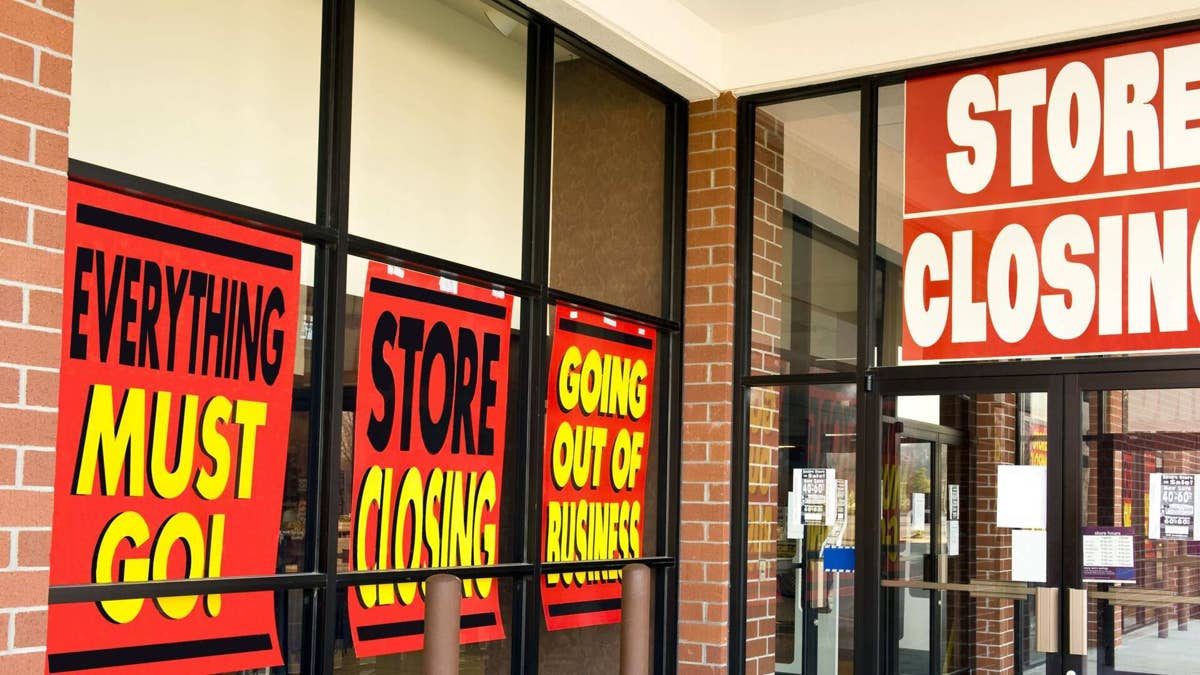 Former retail giant closes more stores