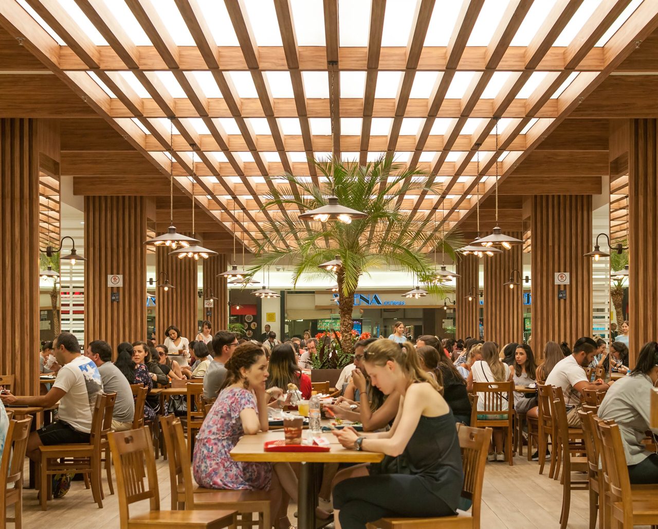 Magazine Luiza swings to second-quarter loss on e-commerce slump