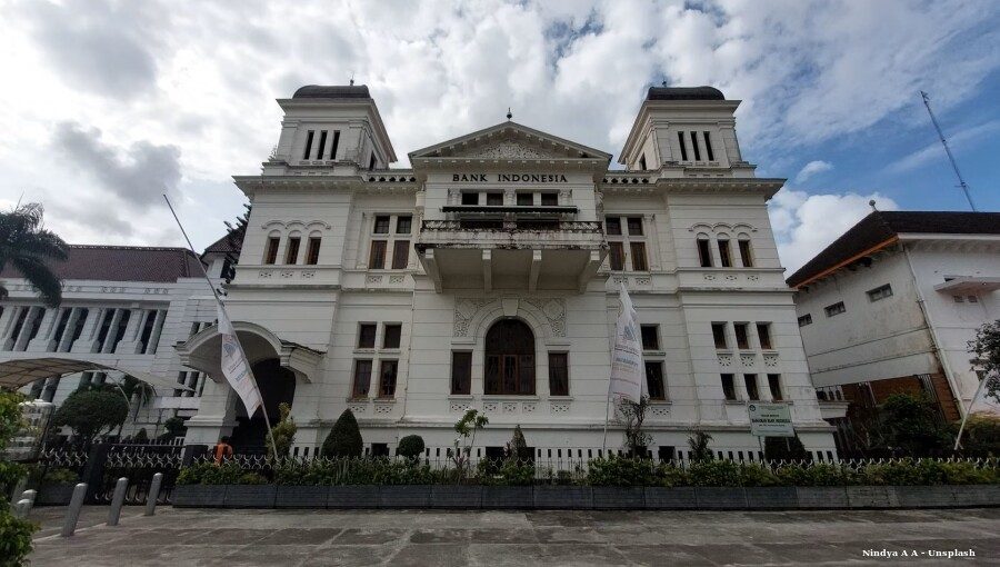 Indonesia scraps stock price floor to avert MSCI frontier market demotion