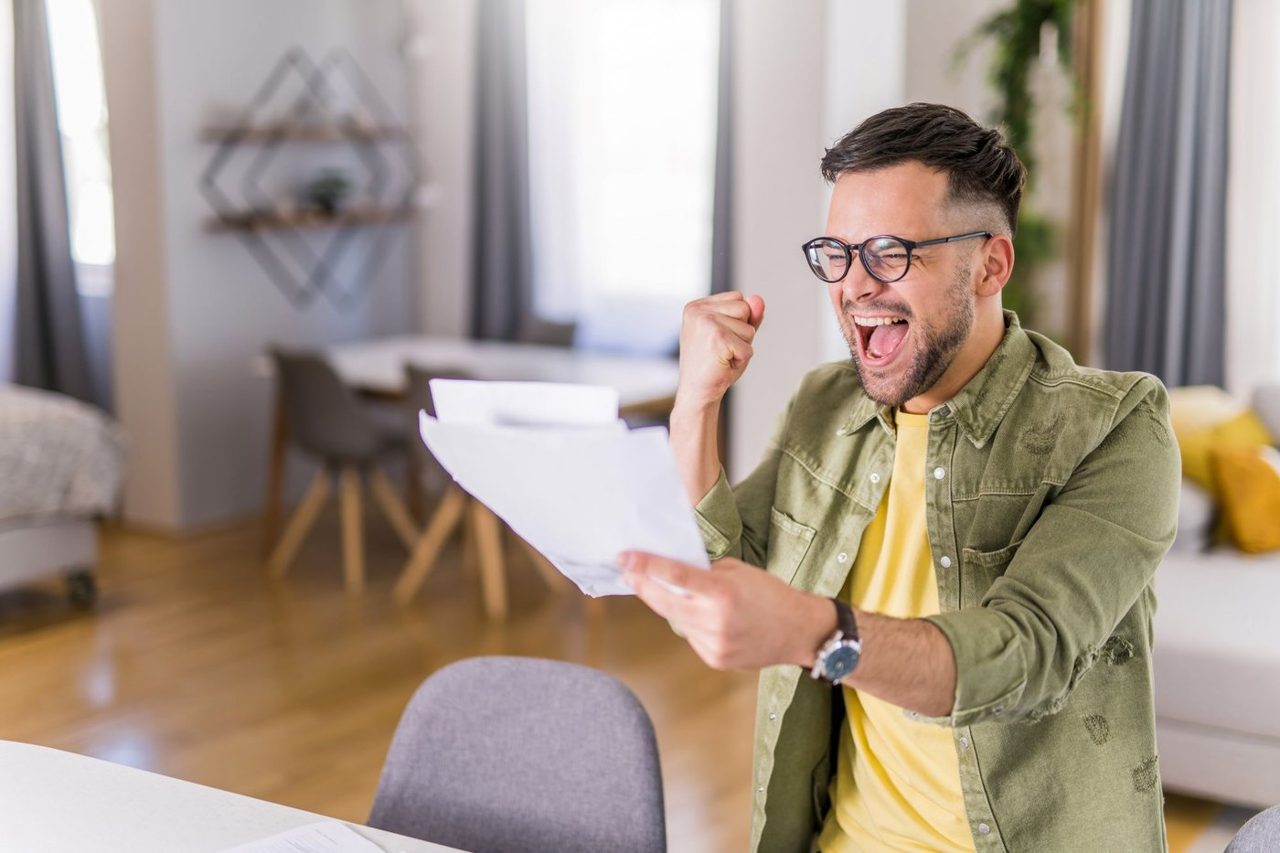 3 Dividend Stocks That Are Crushing the Market in 2026