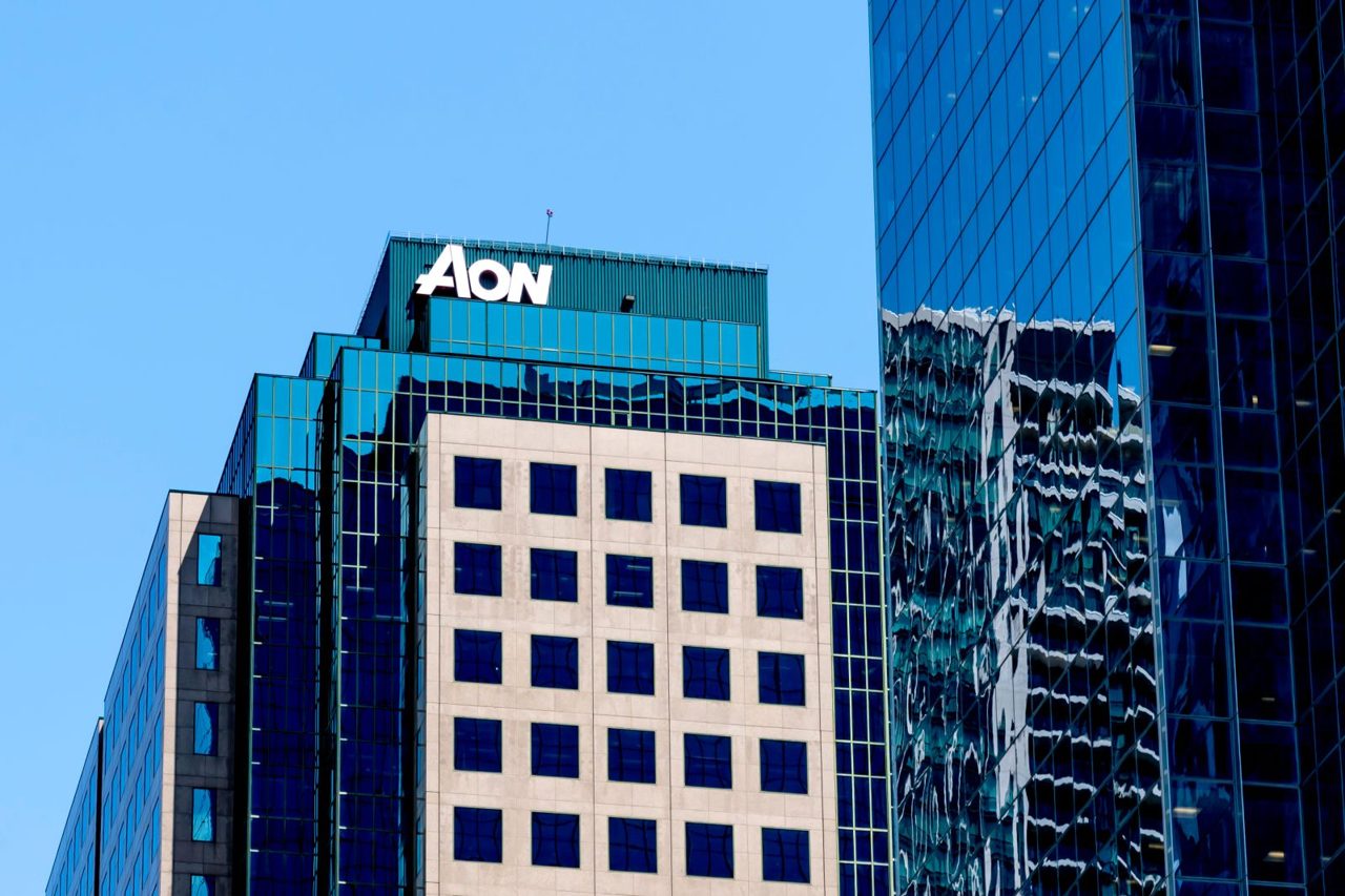 Do Wall Street Analysts Like Aon plc Stock?