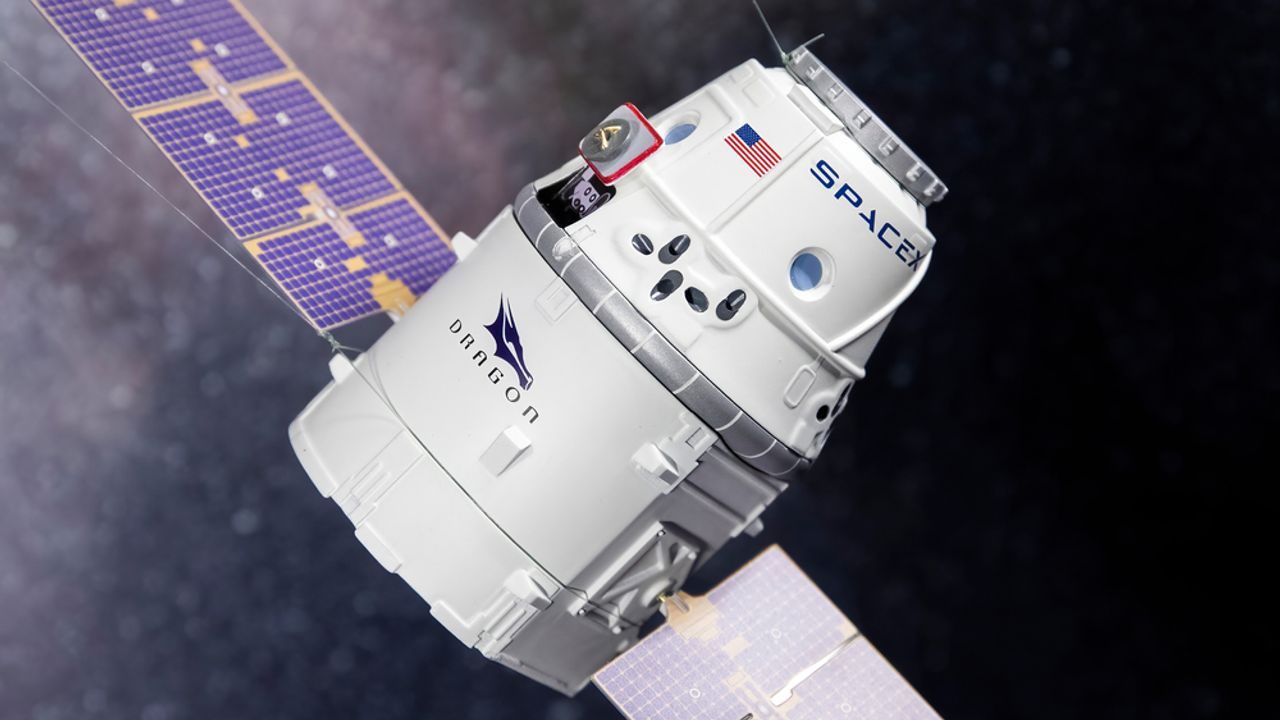 SpaceX tops revenue estimates in first quarterly report since IPO
