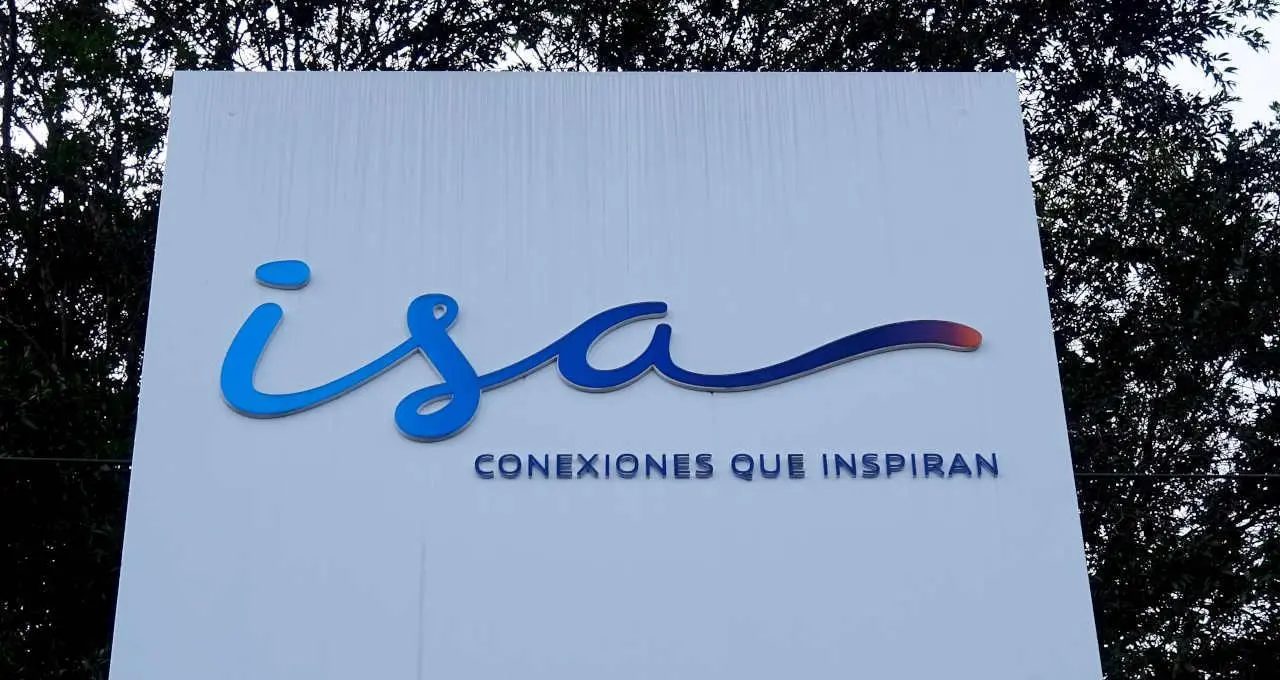 ISA Energia files R$650m share offer, licenses Rio line
