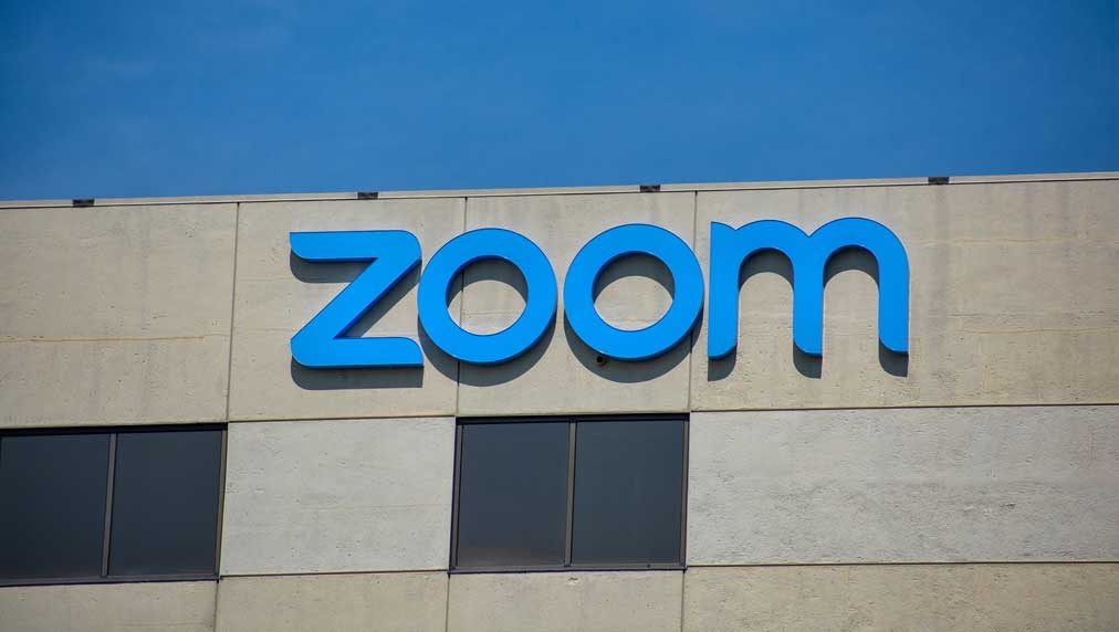 Zoom Stock Retreats As Q2 Earnings, Guidance Underwhelm Amid Consumer Slowdown