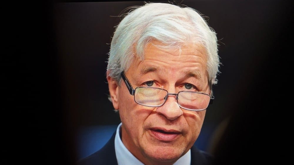 JPMorgan CEO Jamie Dimon Just Issued a Stark Warning About Long-Term US Bonds: 'I Would Not Be a Buyer...'