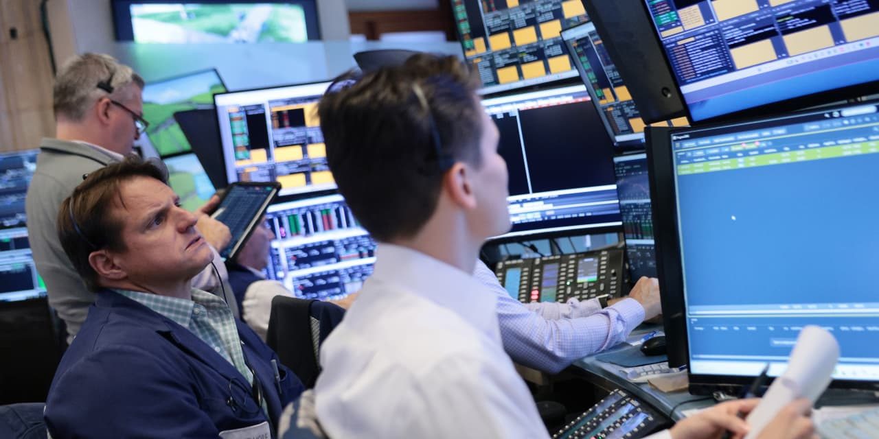 ETF Closures Have Nearly Doubled This Year. What to Do If Your Fund Closes.