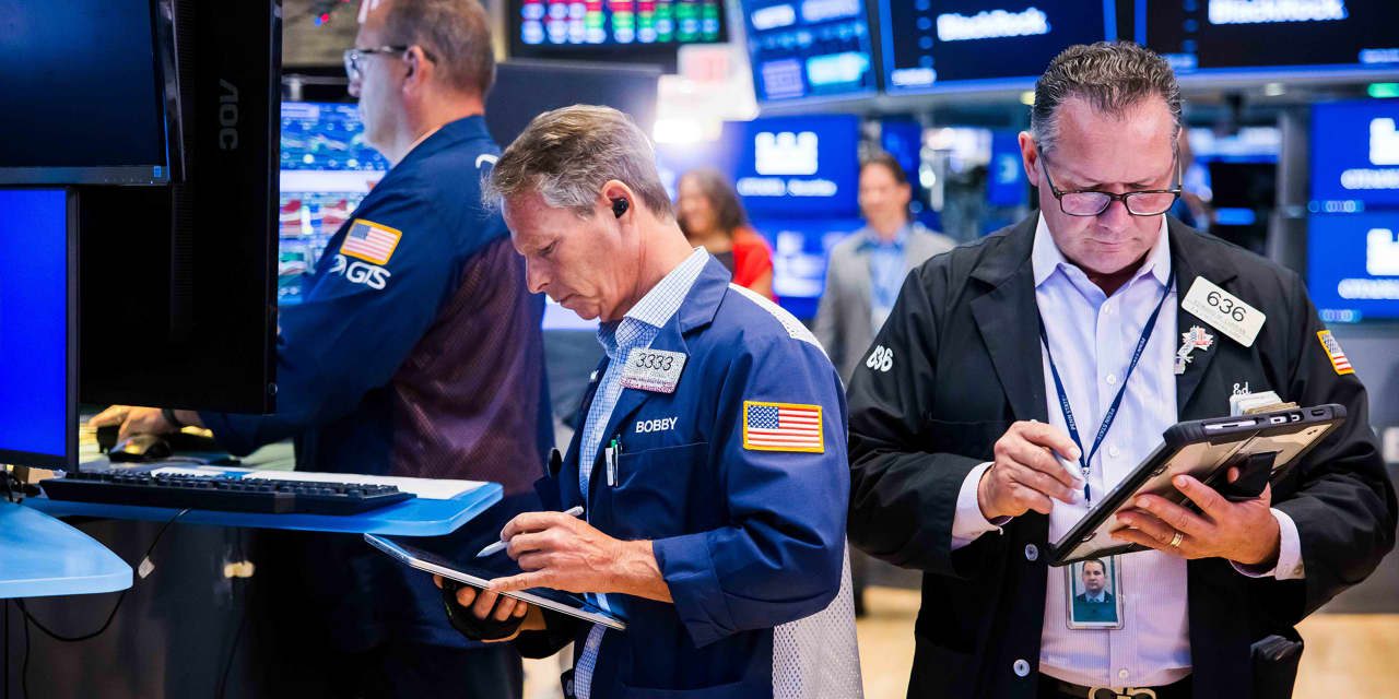 Amazon, Apple, Boeing, Micron, Bristol Myers, GameStop, SpaceX, and More Stocks That Explain Today’s Market