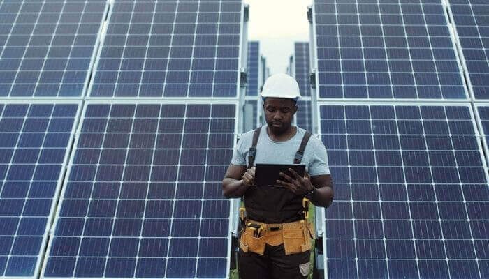 Seven Nigerian companies leading the solar manufacturing push