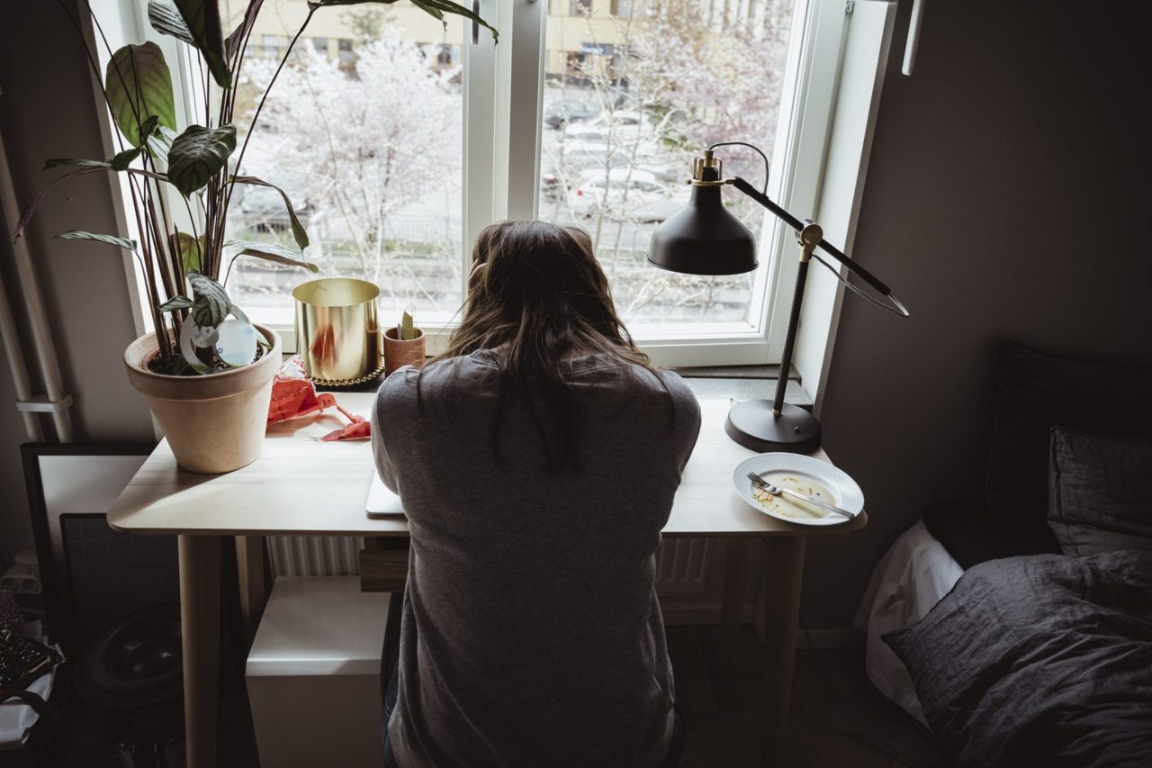 Meet a 40-year-old who filed for bankruptcy in 2022 but still can't erase $94,000 in student-loan debt: 'you’re just lost in the system somewhere'