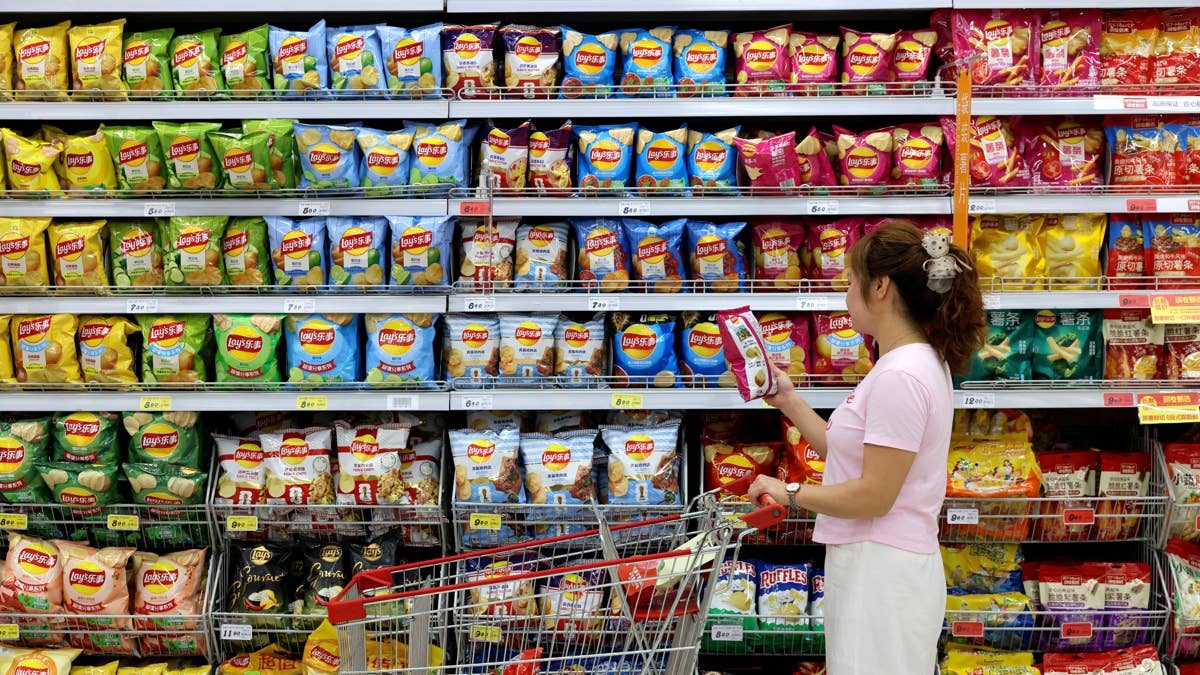 Another grocery chain quietly shuts down more stores