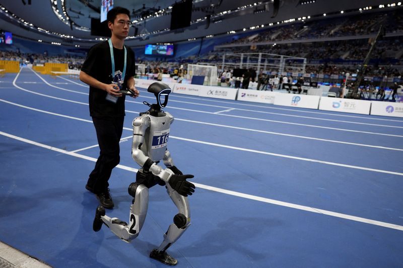 China robot maker Unitree's post-listing slump sparks bubble fears
