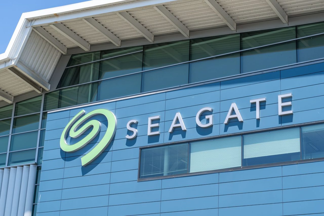 Is Wall Street Bullish or Bearish on Seagate Technology Stock?