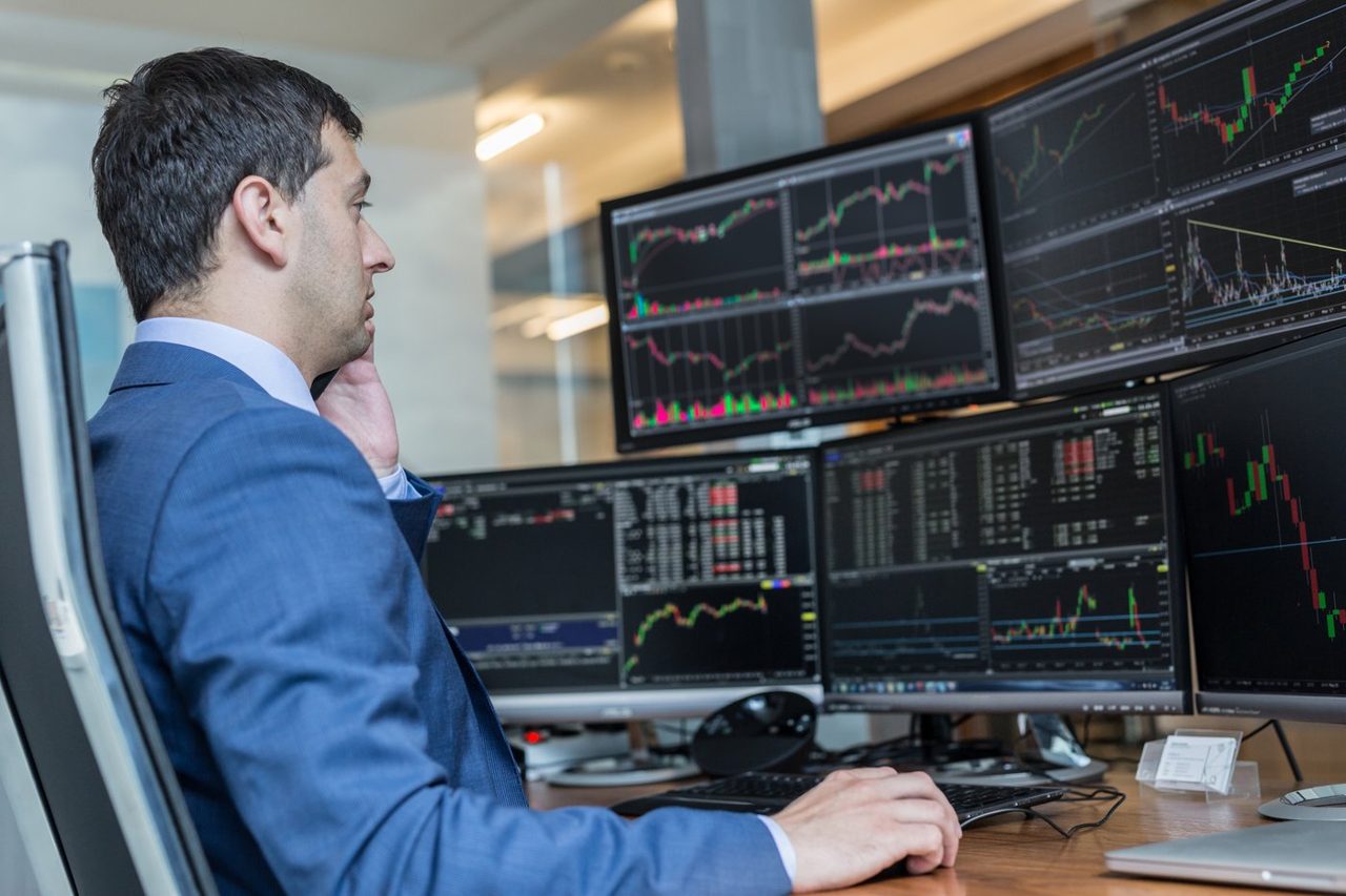 Shares of Intel and AMD Have Plummeted in the Last Few Days. Is It Time to Panic?