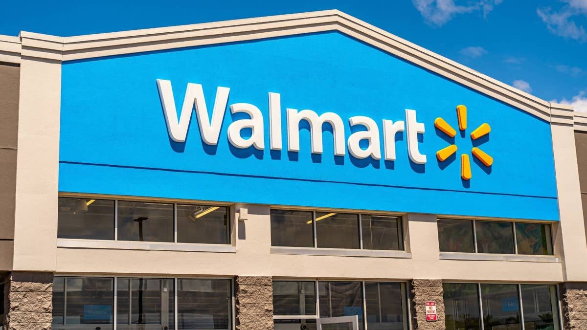 Walmart's hotel-grade down-alternative comforter is only $27