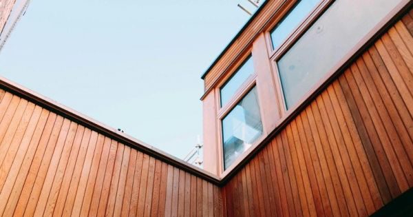 Why Europe still buys Siberian larch? Properties, supply overview