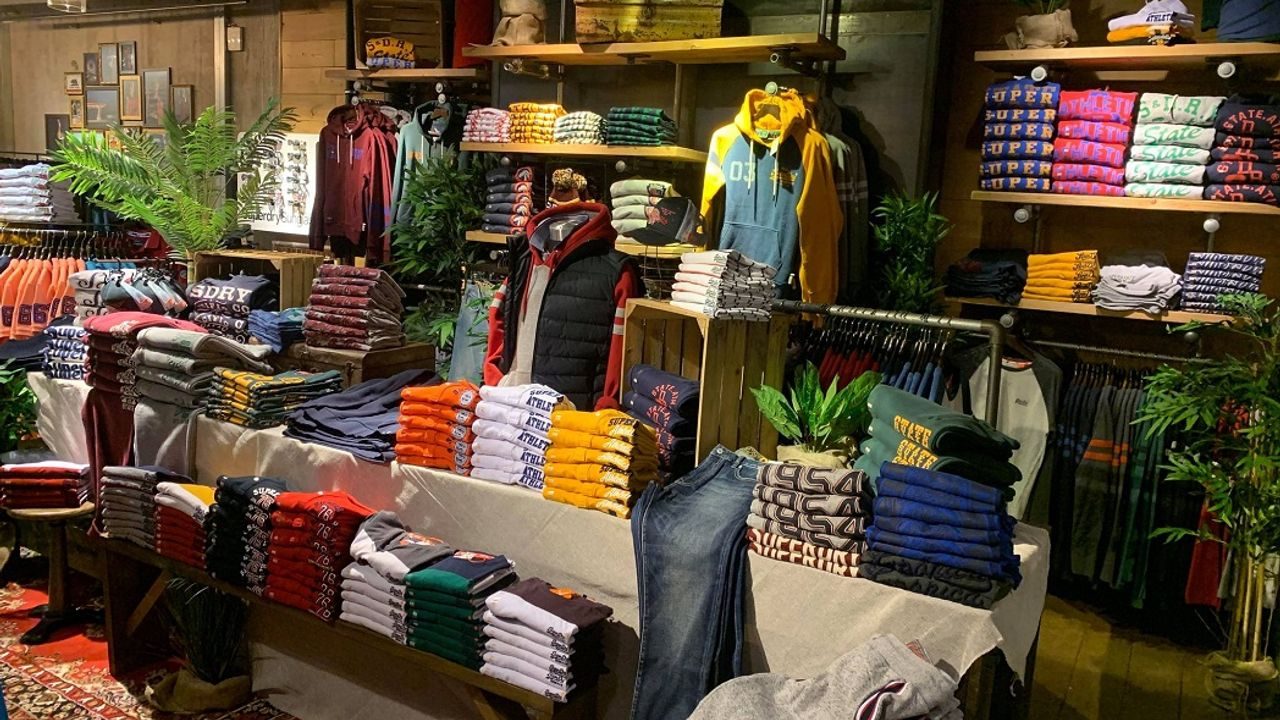 RBC warns on German consumer weakness, cuts H&M and JD Sports forecasts