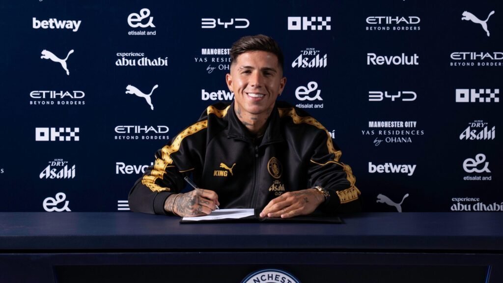 Manchester City break Premier League spending record with £125m Fernandez acquisition