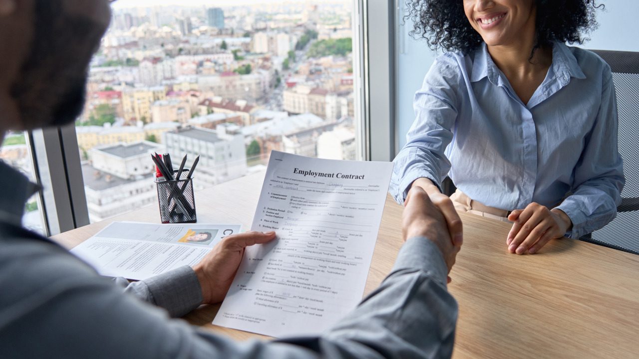AI recruitment startup Refer can help find you a job instead of stealing yours — but it will cost you