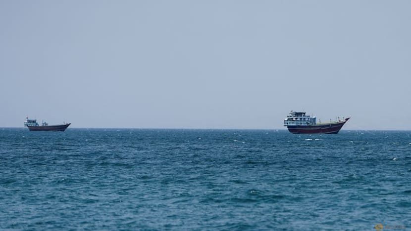 Oil slips as markets look for cues on Gulf supplies