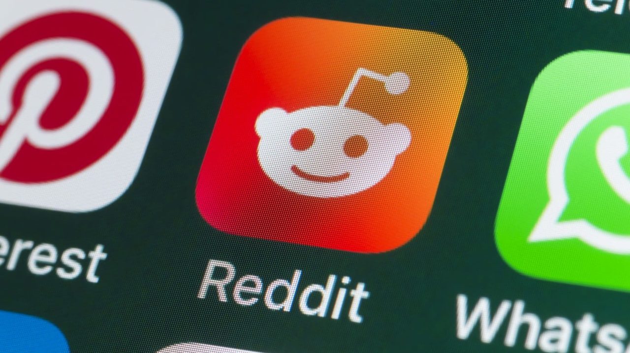 Reddit Fell Almost 30% This Year: 80% Gains Are In Store According to Wall Street Pros