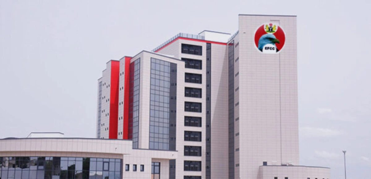 Can EFCC freeze a state government account? This is what Lawyers have to say