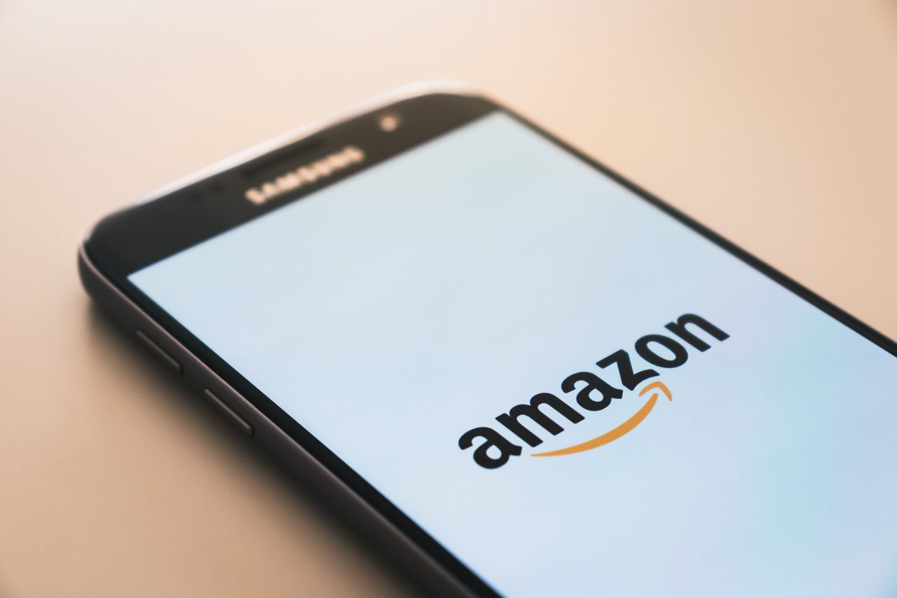 Amazon targets $25bn bond sale for AI buildout