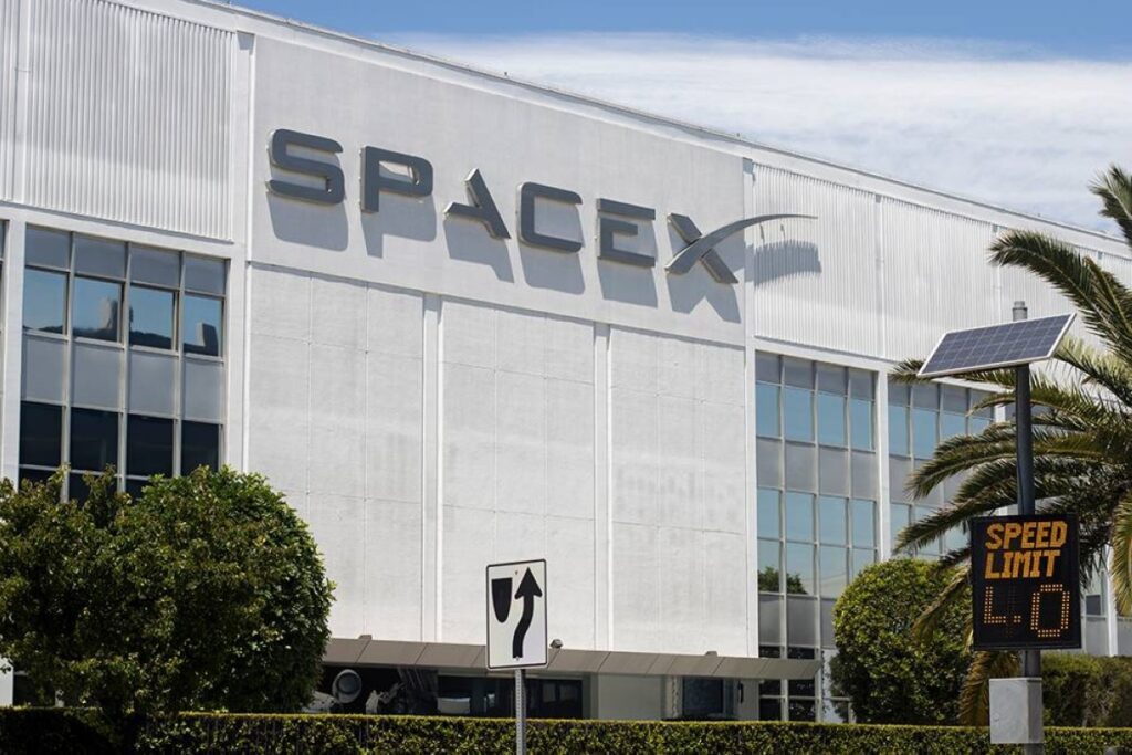 SpaceX prices record $85.7bn IPO as demand hits $250bn