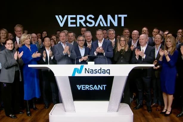 Versant stock jumps 10% after company's Q1 report shows bright spots in licensing, platforms