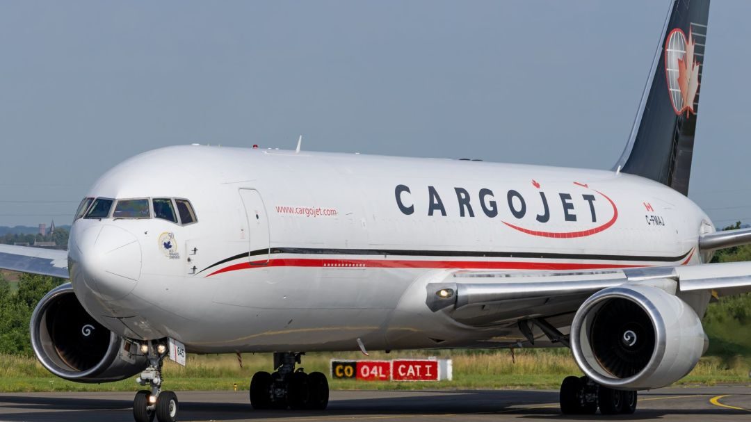 Cargojet to pass large pilot wage increase onto customers