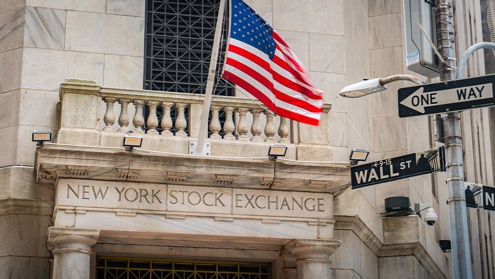 Stock Market Today: Nasdaq Rises Despite Tumble Among Chip Leaders; Apple Paces Mag 7 Rally