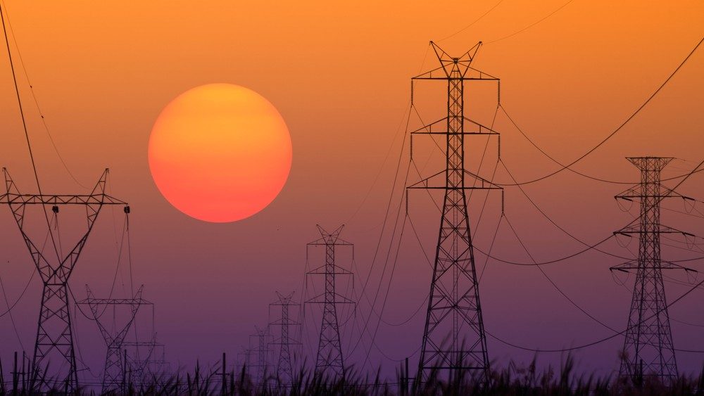 Alliant Energy Reaffirms 2026 Outlook as Data Center Growth Supports Demand